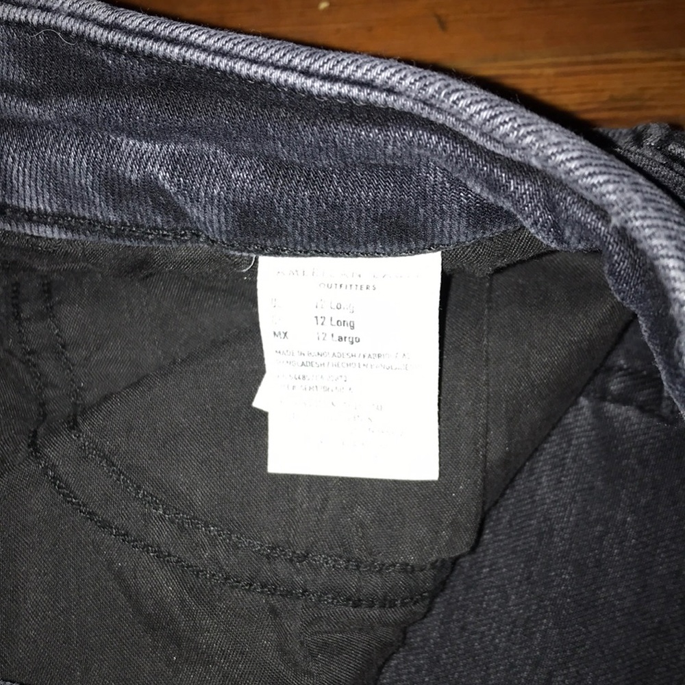 American Eagle - Picture 4 of 5